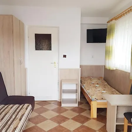 Osrodek Kolonijno - Wypoczynkowy Ania Üdülőpark