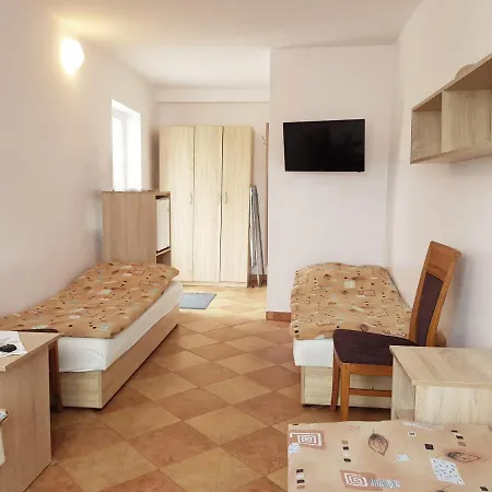 Osrodek Kolonijno - Wypoczynkowy Ania