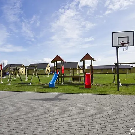 Ośrodek Kolonijno - Wypoczynkowy Ania Kompleks wypoczynkowy