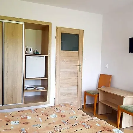 Osrodek Kolonijno - Wypoczynkowy Ania * Łeba
