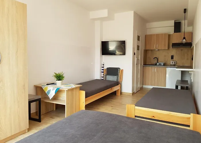 Ośrodek Kolonijno - Wypoczynkowy Ania *