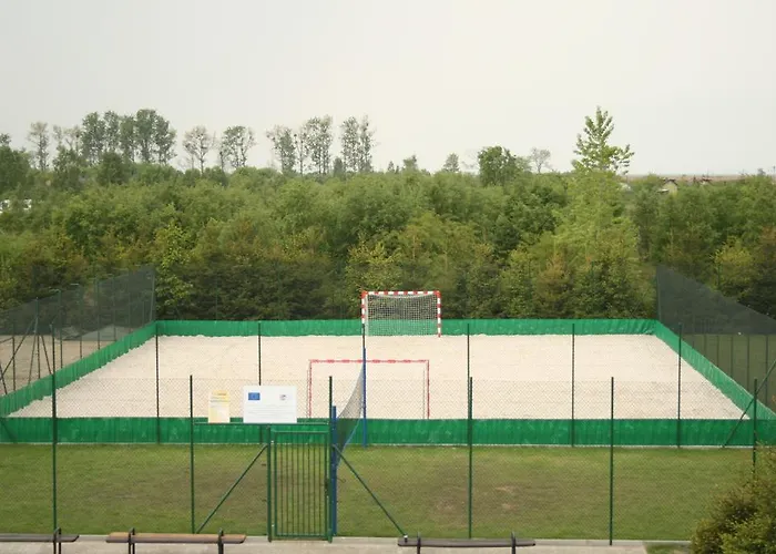 Ośrodek Kolonijno - Wypoczynkowy Ania *