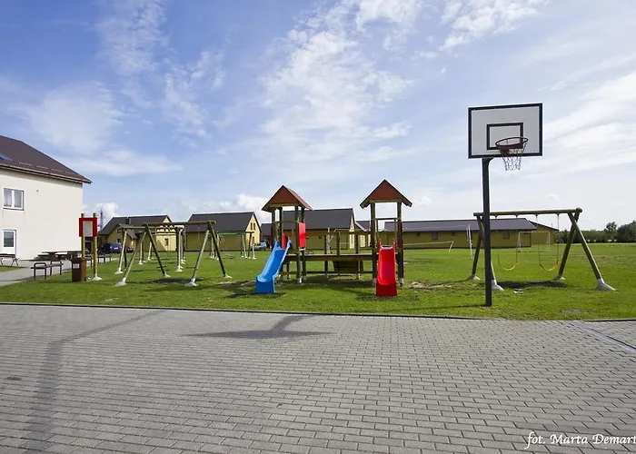 Ośrodek Kolonijno - Wypoczynkowy Ania Kompleks wypoczynkowy