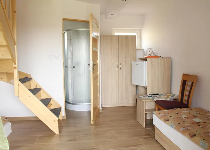 Kompleks wypoczynkowy Ośrodek Kolonijno - Wypoczynkowy Ania Łeba